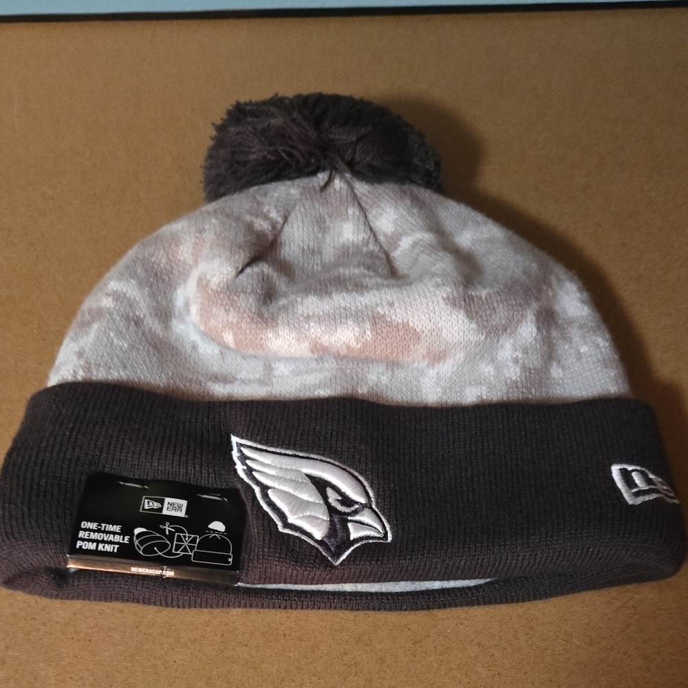 New Era Arizona Cardinals Salute To Service Camo Beanie with Pom